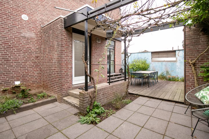 Foto 31 van Burg. Beckersstraat 13