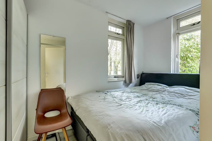 Photo 10 of Klarissenstraat 110