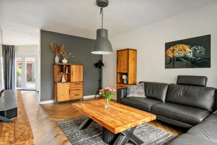 Foto 11 van Prauw 32