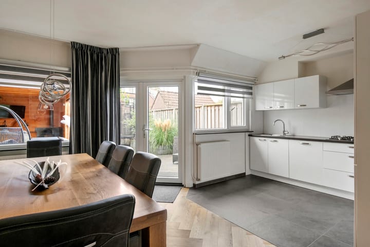 Foto 13 van Prauw 32