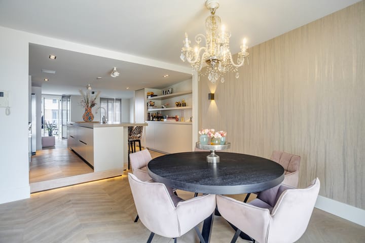 Foto 2 van Koningsplein 305