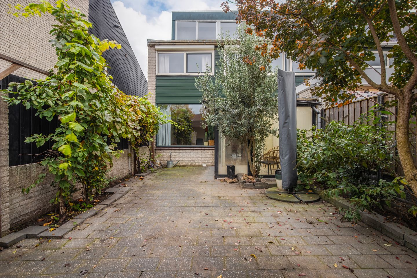 Foto 25 van Mosterdhof 83