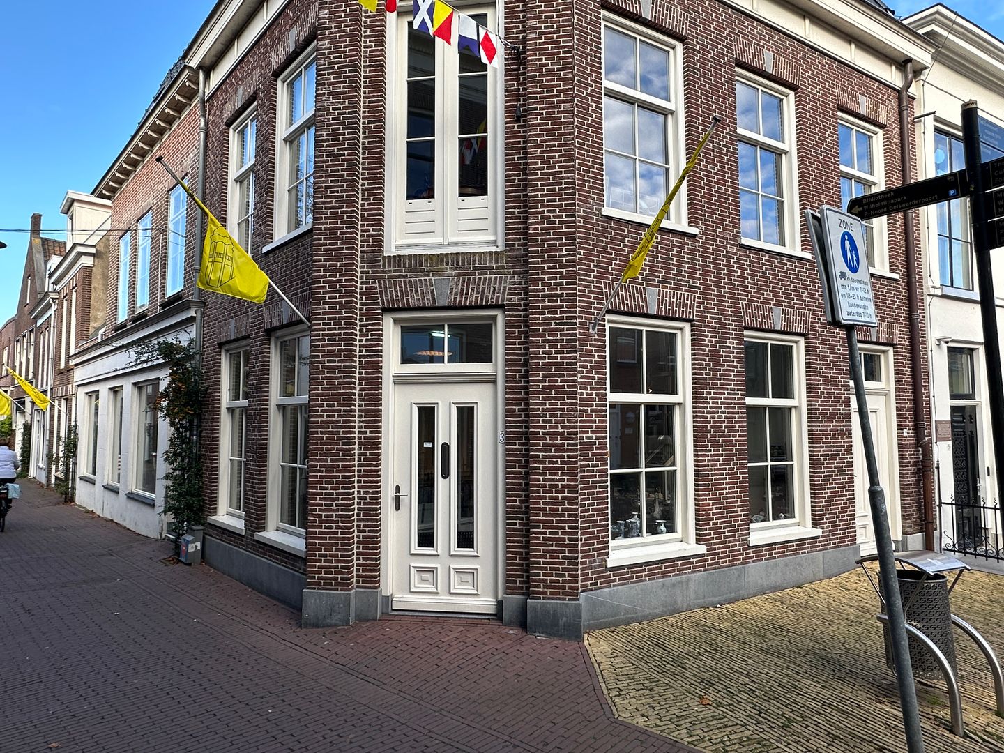 Bekijk foto 2 van Marktstraat 3