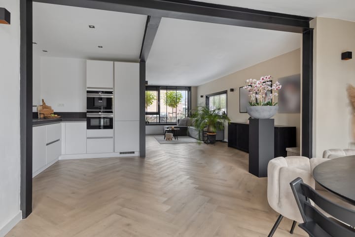 Foto 3 van Koningin Sophiastraat 1