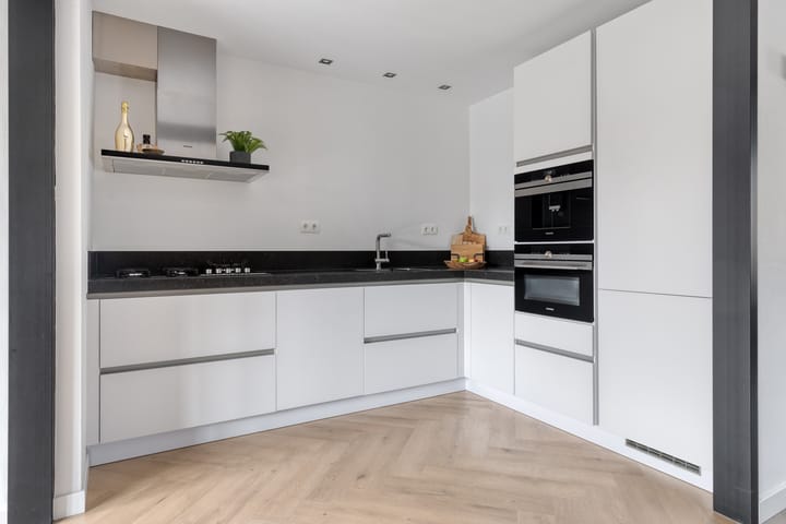 Foto 9 van Koningin Sophiastraat 1