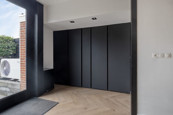 Foto 10 van Koningin Sophiastraat 1