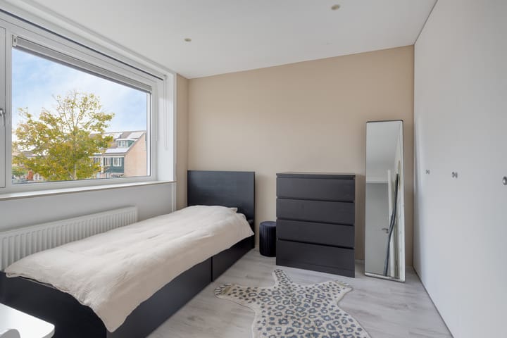 Foto 14 van Koningin Sophiastraat 1