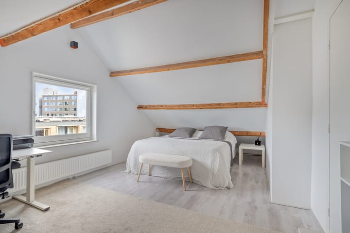 Foto 20 van Koningin Sophiastraat 1