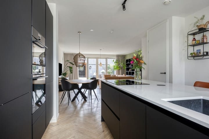 Foto 11 van Huurlingsedam 161