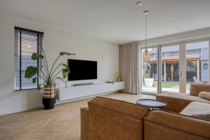 Foto 15 van Huurlingsedam 161