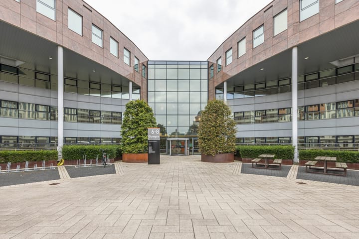 Olympia 6-8, Hilversum