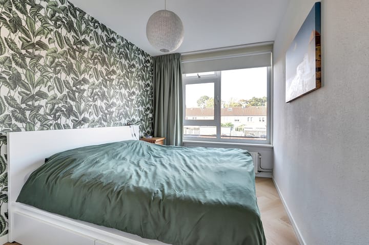 Foto 18 van Meridiaan 18-B