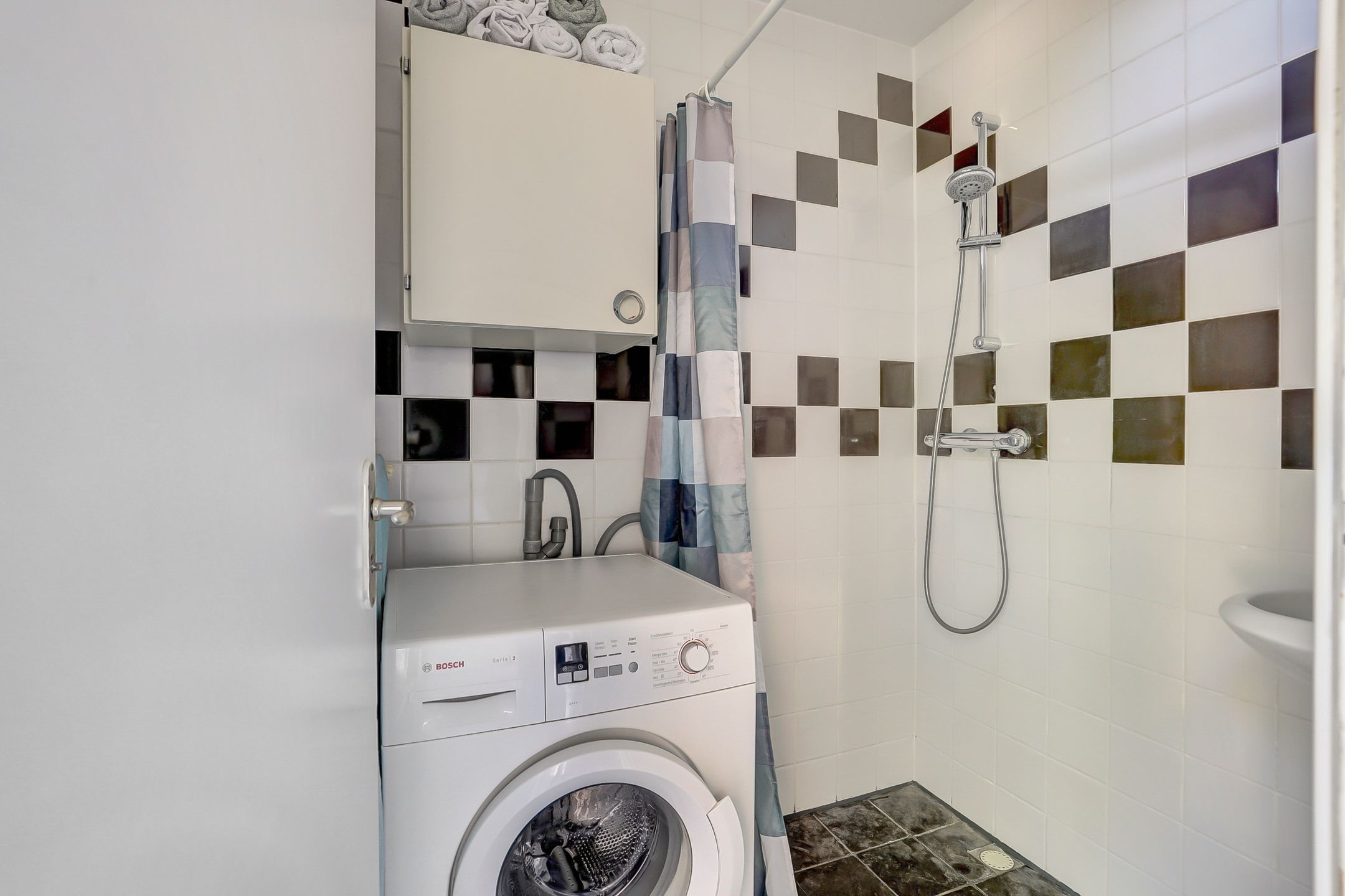 Foto 21 van Meridiaan 18-B