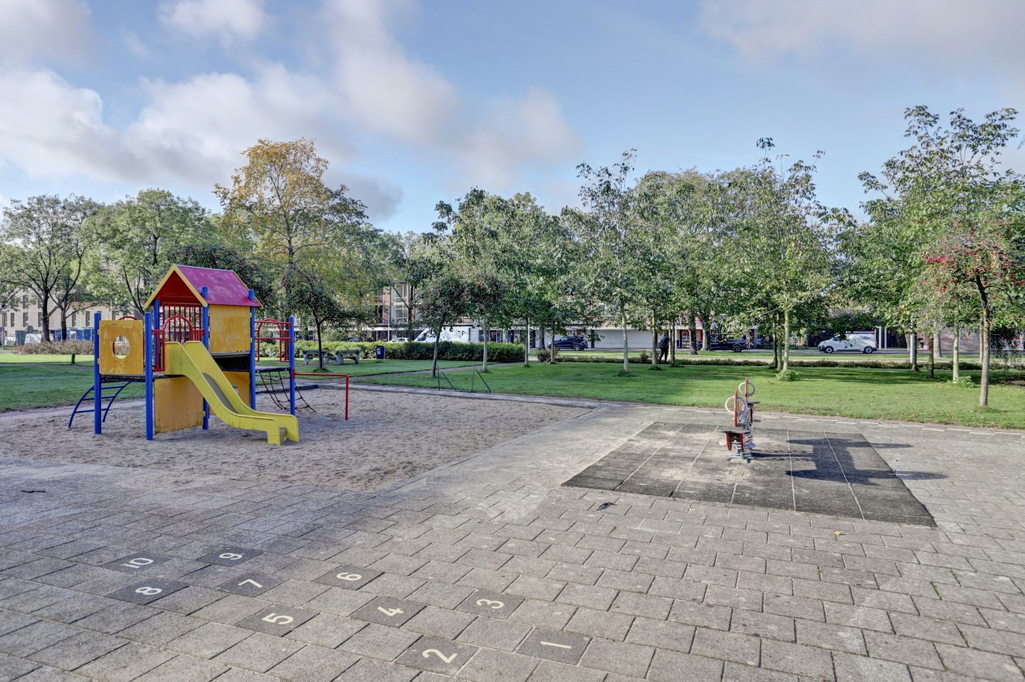 Foto 25 van Meridiaan 18-B