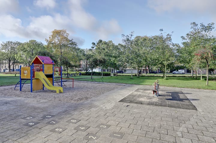 Foto 25 van Meridiaan 18-B