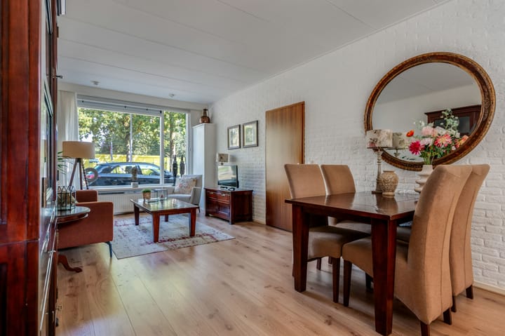 Foto 13 van Bisschop Willebrandlaan 83