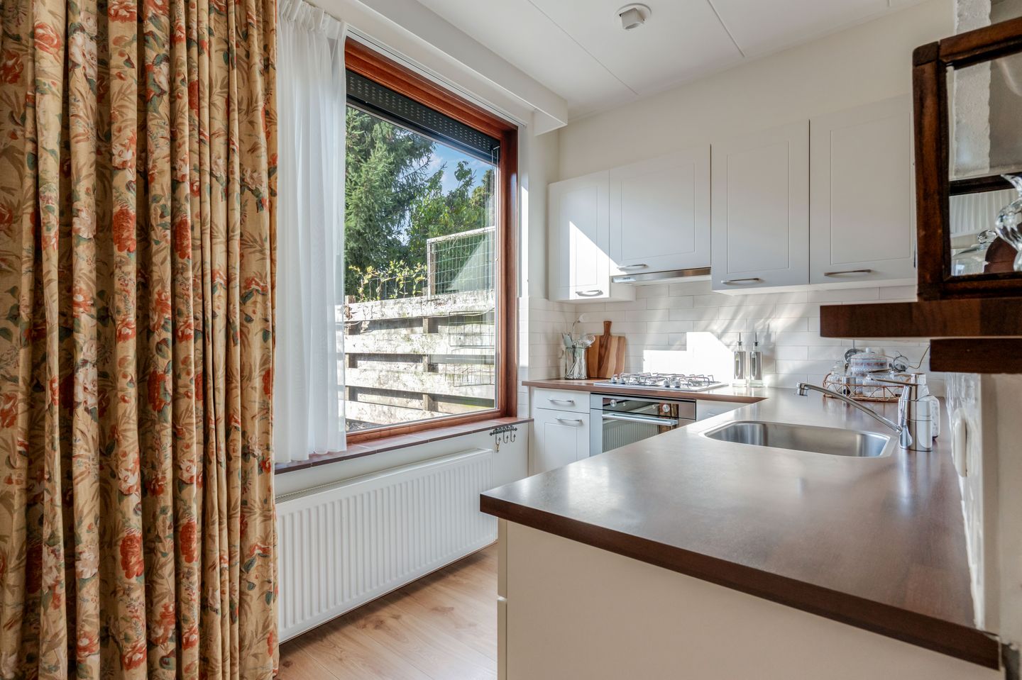 Foto 14 van Bisschop Willebrandlaan 83