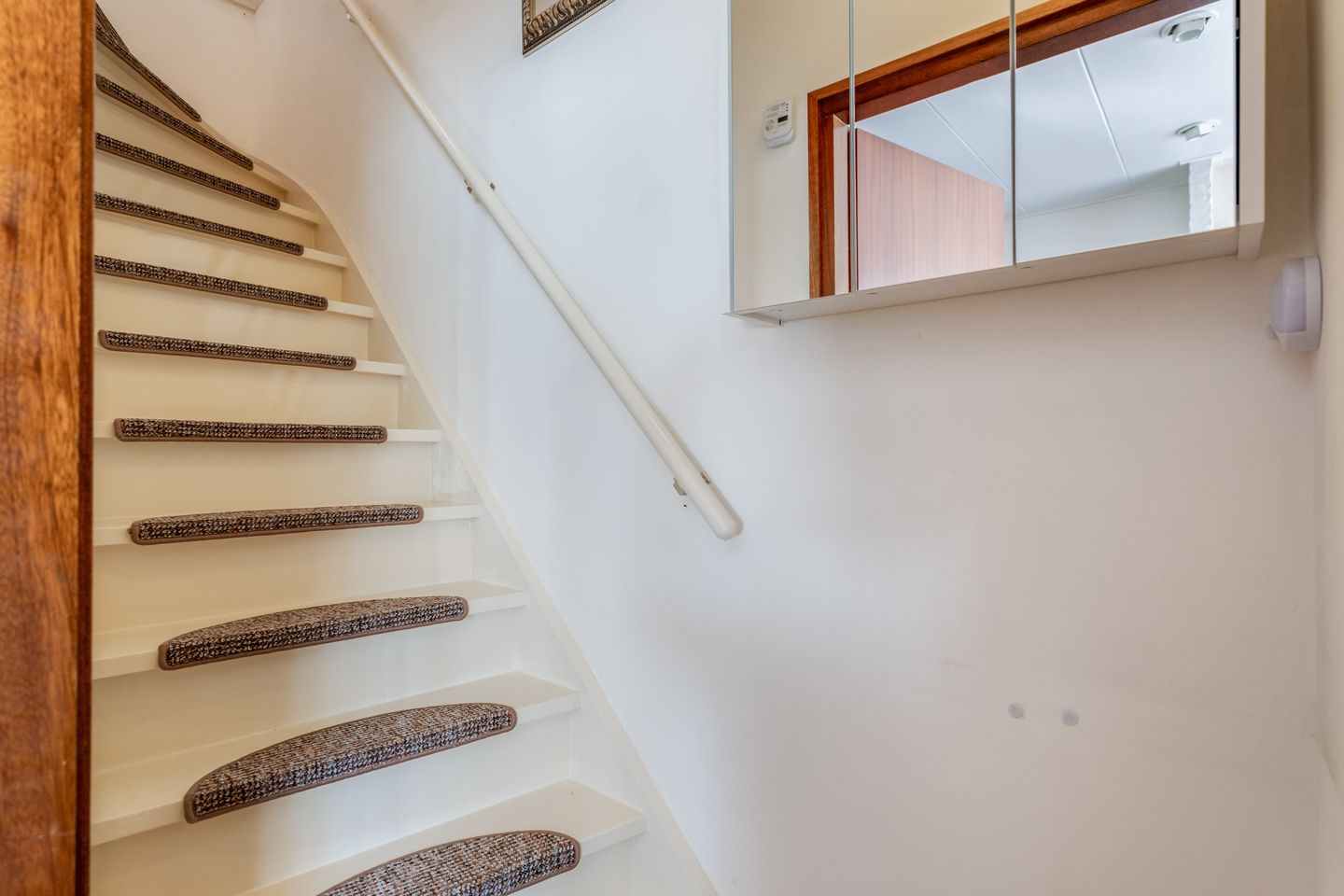 Foto 25 van Bisschop Willebrandlaan 83