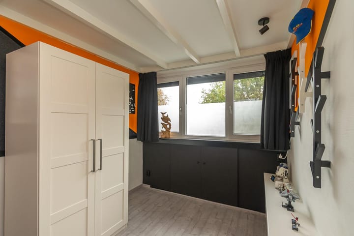 Foto 38 van Leeuweriklaan 104