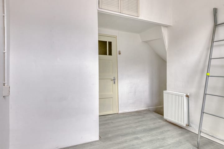 Foto 14 van Julianalaan 2-B