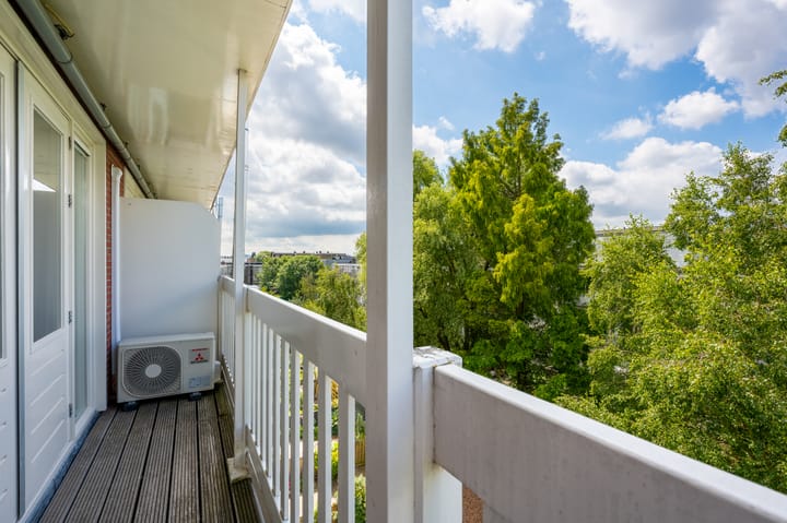 Photo 8 of Bestevâerstraat 187-4