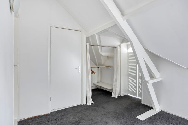 Photo 19 of Oranjestraat 15-A