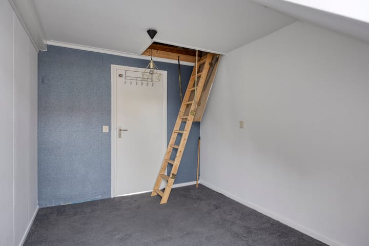 Photo 25 of Oranjestraat 15-A