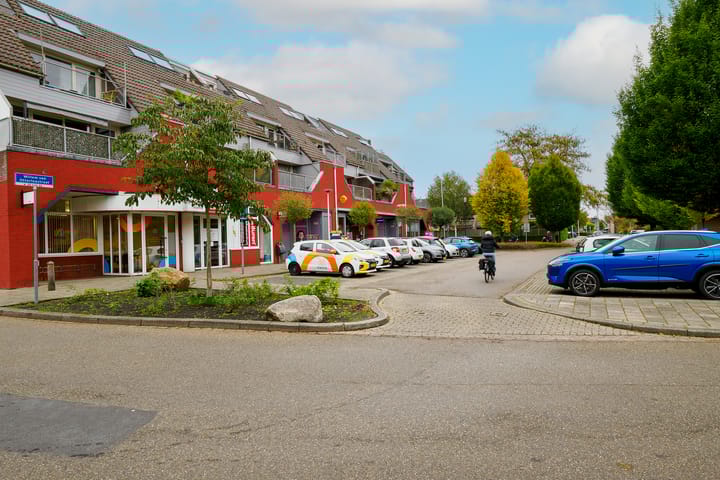 Foto 25 van Willem van Otterloostraat 15