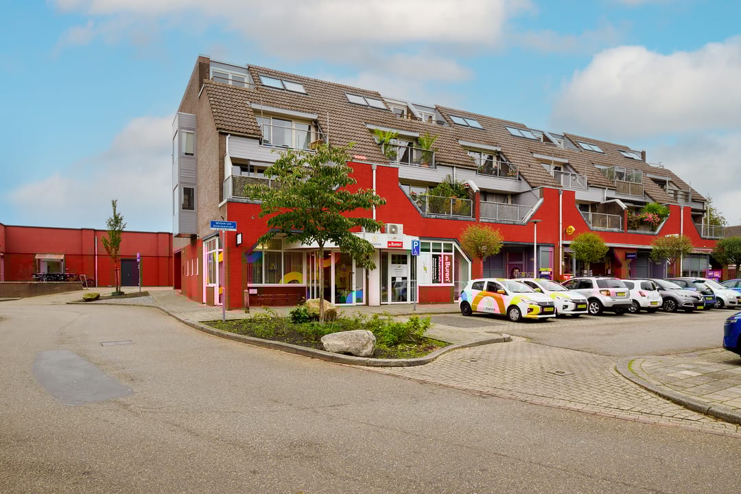 Photo 26 of Willem van Otterloostraat 15