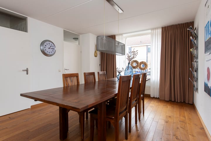 Photo 10 of Doesburgstraat 92