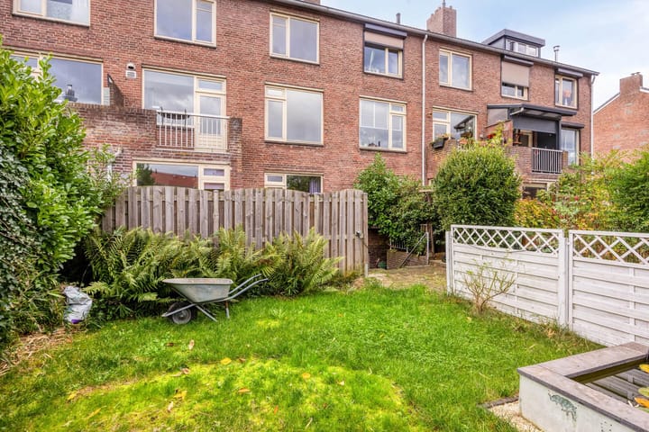 Foto 36 van Peter Huyssenslaan 36