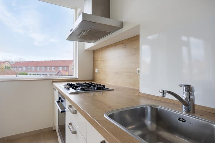 Foto 20 van Peter Huyssenslaan 36