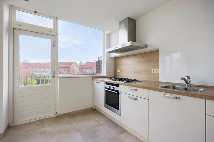 Foto 19 van Peter Huyssenslaan 36