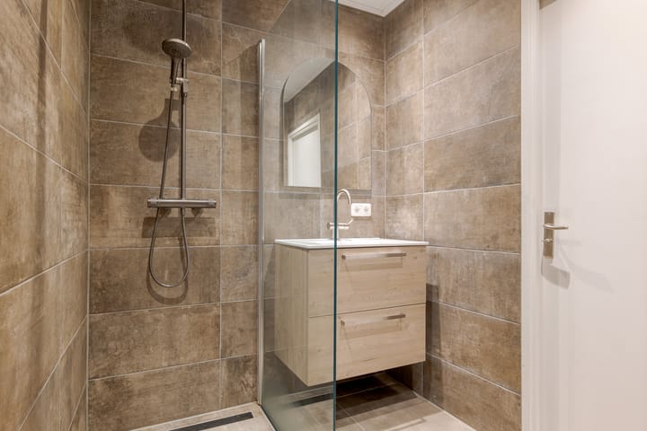 Foto 32 van Thomas a Kempisstraat 56