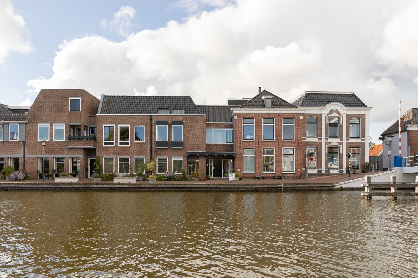 Foto 1 van Iewâl 16-002