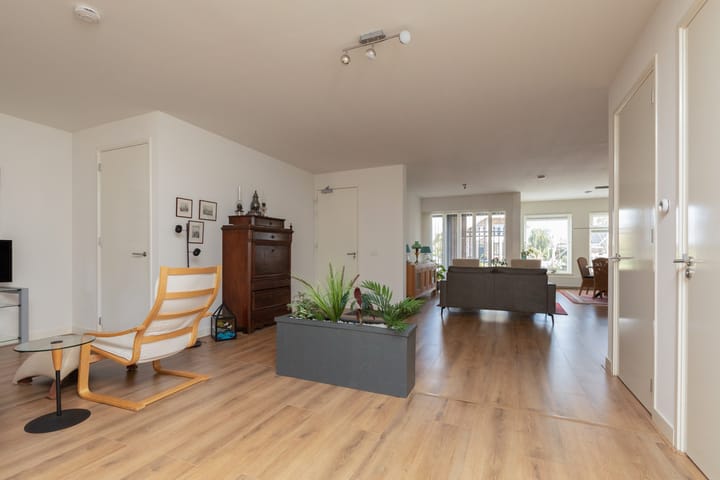 Foto 10 van Iewâl 16-002