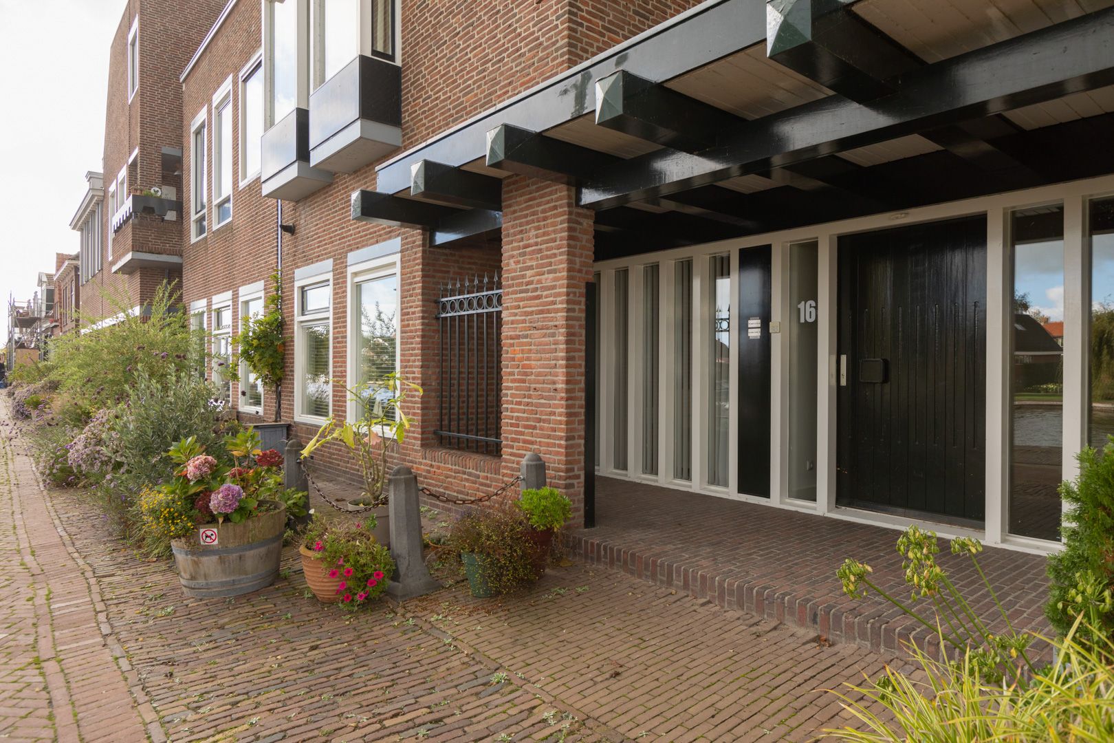 Foto 24 van Iewâl 16-002