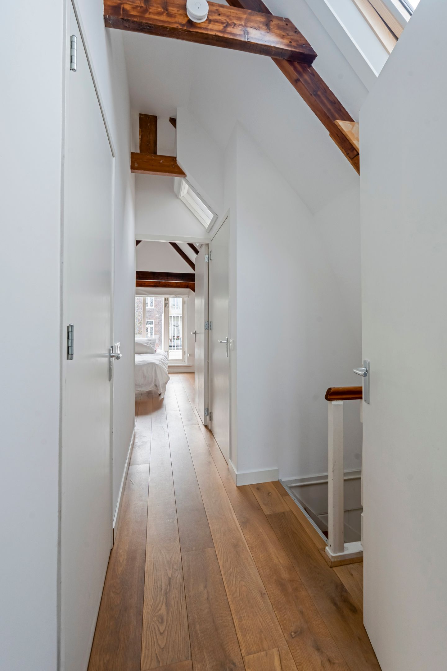 Photo 25 of Govert Flinckstraat 260-B