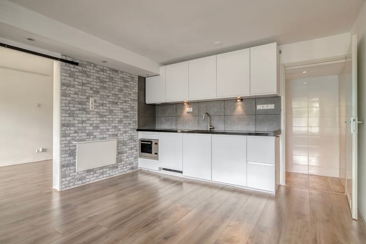 Foto 12 van Burgemeester Van Haarenlaan 692