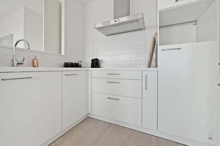 Photo 5 of Buitenom 180