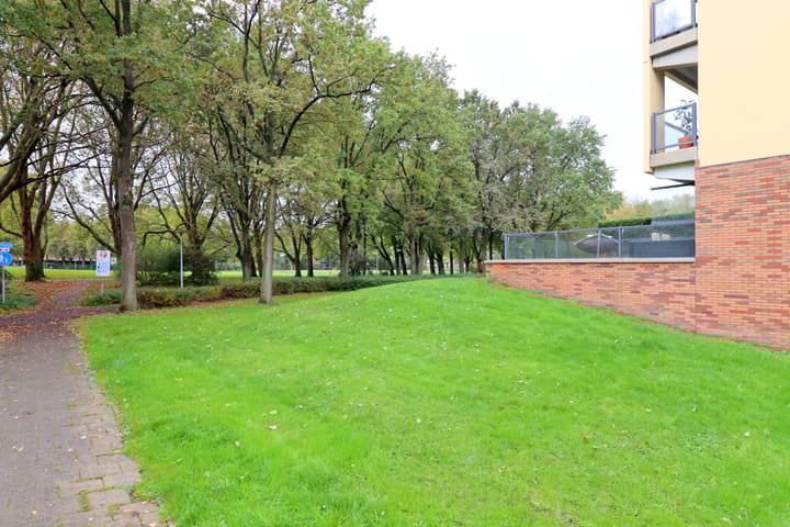 Foto 24 van Maarten Schrijverlaan 13