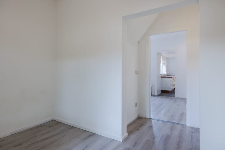 Foto 10 van Zuid-Oosterstraat 15