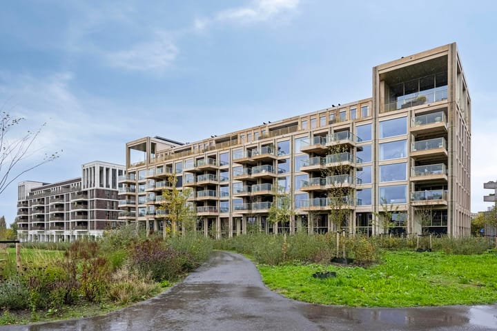 Foto 24 van Madridstraat 90-G