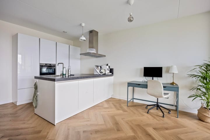 Foto 8 van Madridstraat 90-G