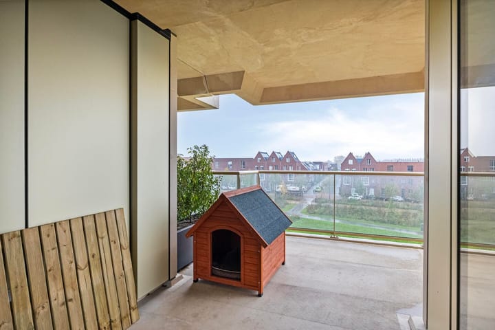 Foto 11 van Madridstraat 90-G