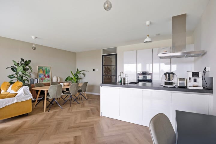 Foto 7 van Madridstraat 90-G