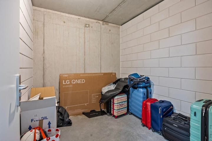 Foto 25 van Madridstraat 90-G