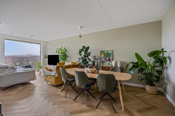 Foto 5 van Madridstraat 90-G