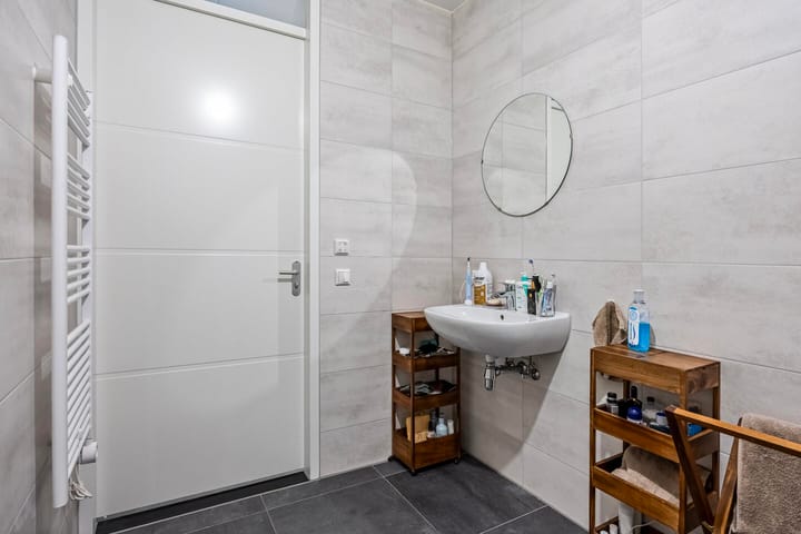 Foto 20 van Madridstraat 90-G