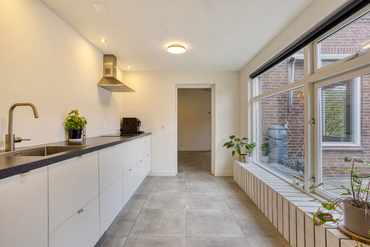 Photo 10 of Schilderstraat 11